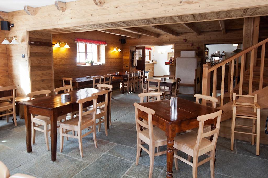 B&B La Locanda Macugnaga Bagian luar foto
