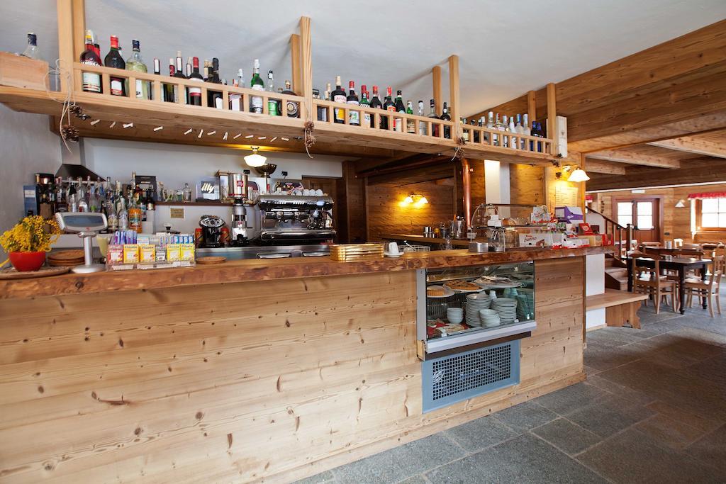 B&B La Locanda Macugnaga Bagian luar foto